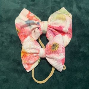 Peony bows